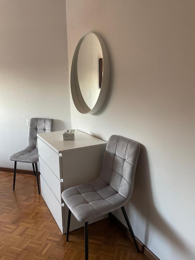 Lovely Apartment In Галарате Екстериор снимка
