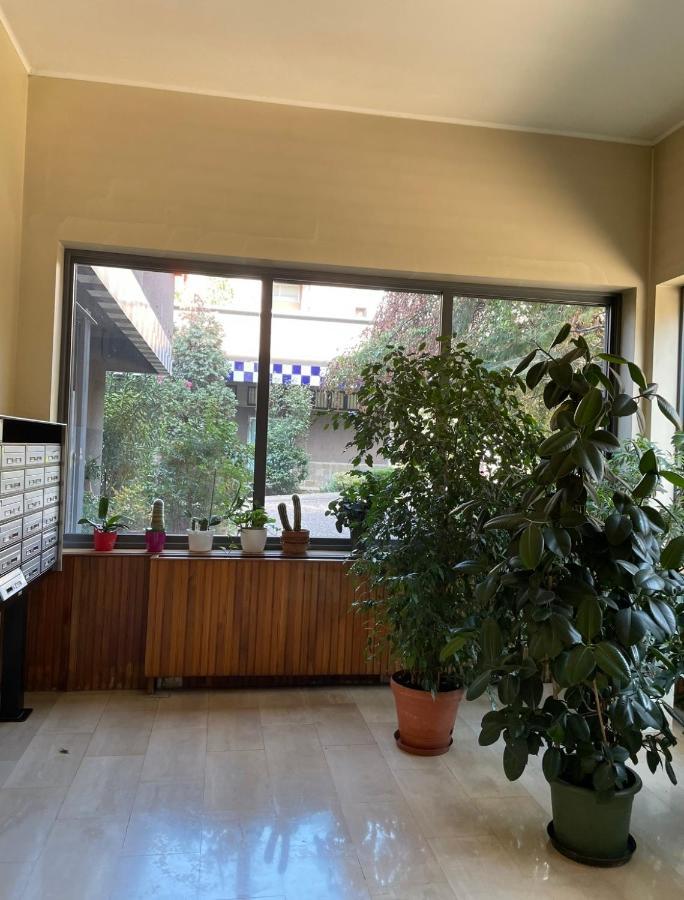Lovely Apartment In Галарате Екстериор снимка